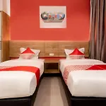 Oyo 3159 Festive Inn