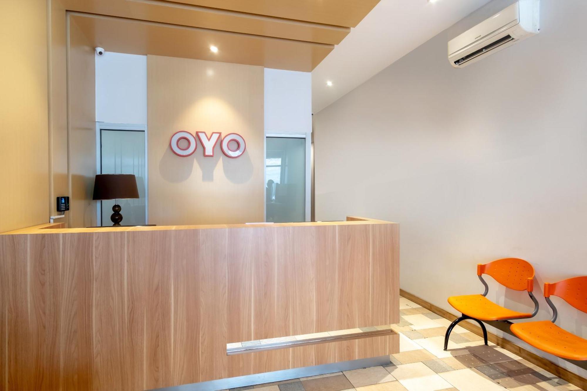 Oyo 3159 Festive 2* Medan