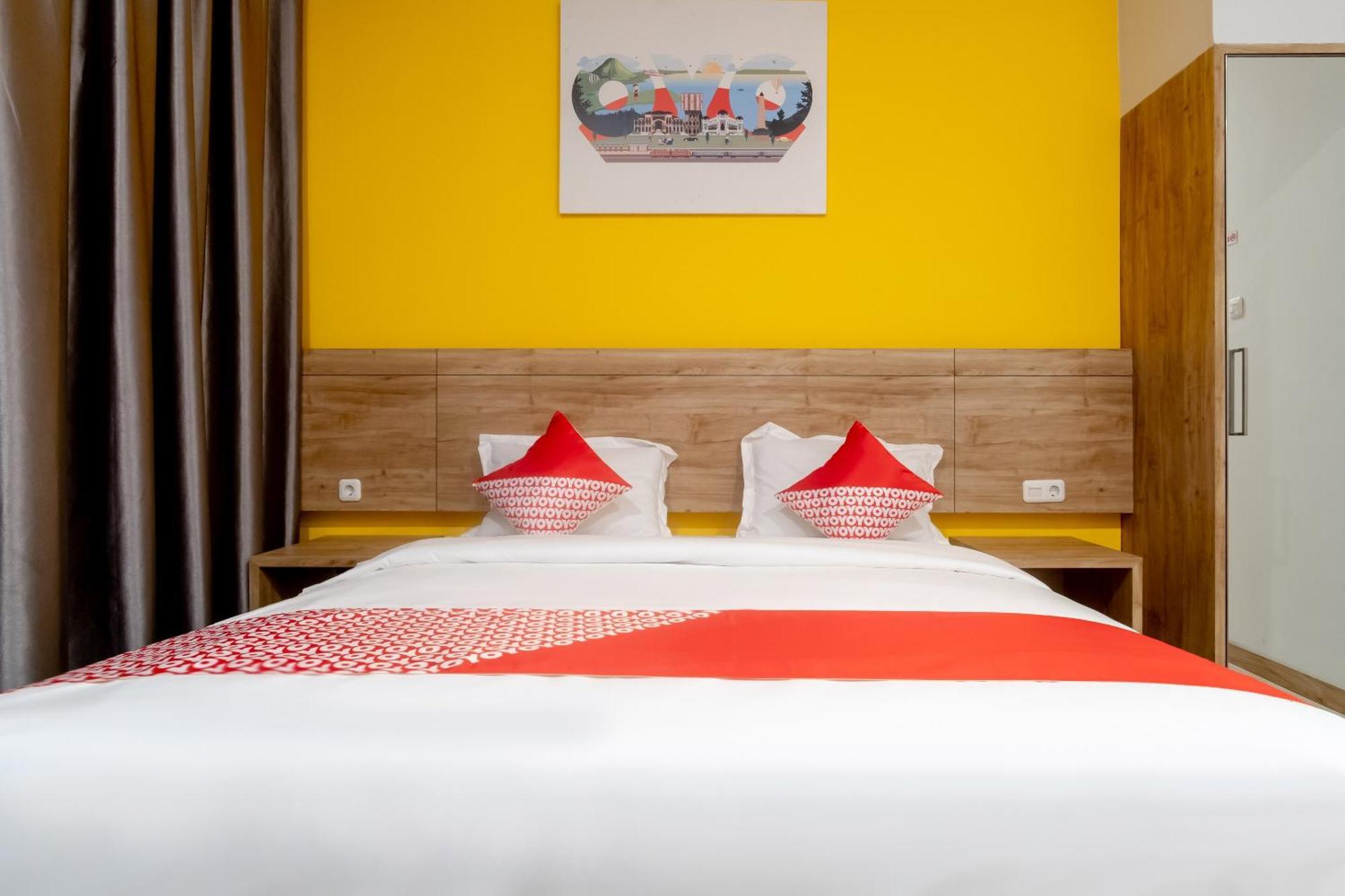 Oyo 3159 Festive Hotel Medan