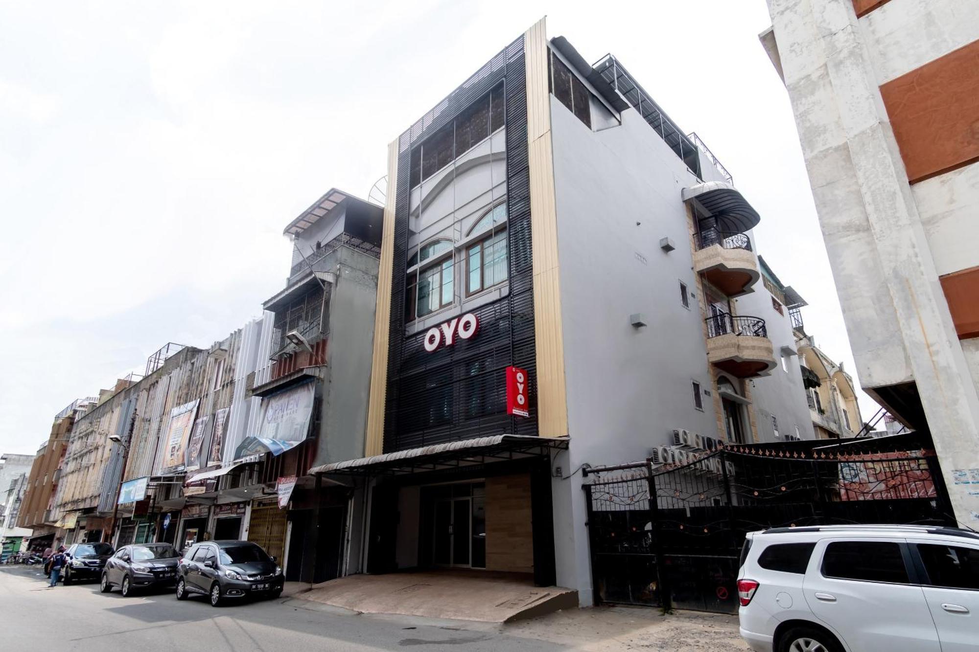 Oyo 3159 Festive 2* Medan
